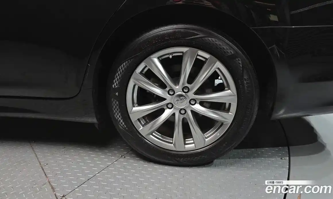 Infiniti Q70 2017 3.7 гидро в Москве № 2065108, фото 7