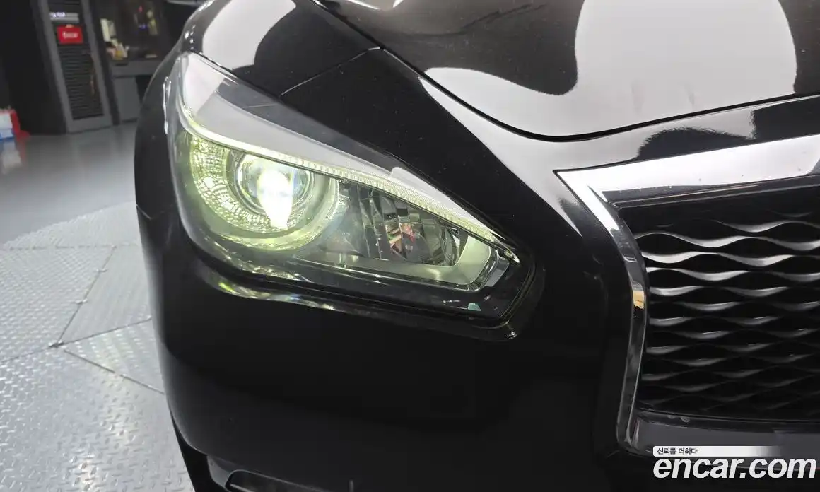Infiniti Q70 2017 3.7 гидро в Москве № 2065108, фото 8