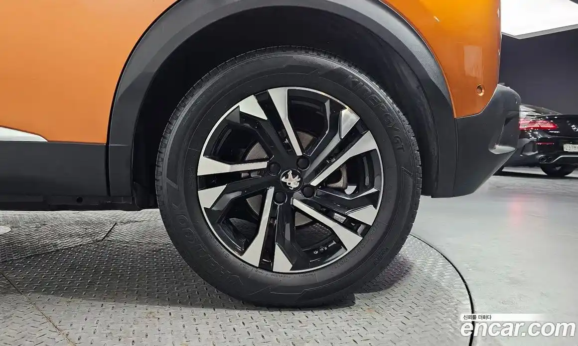 Peugeot 2008 2020 0.1 гидро в Москве, фото 7
