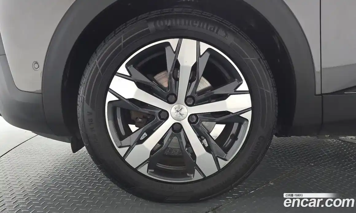 Peugeot 5008 2019 1.5 гидро в Москве, фото 4