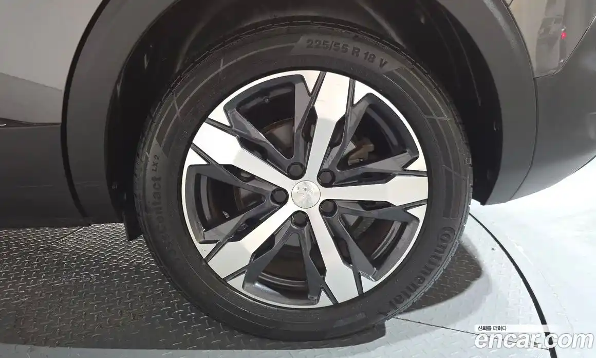 Peugeot 5008 2019 1.5 гидро в Москве, фото 6