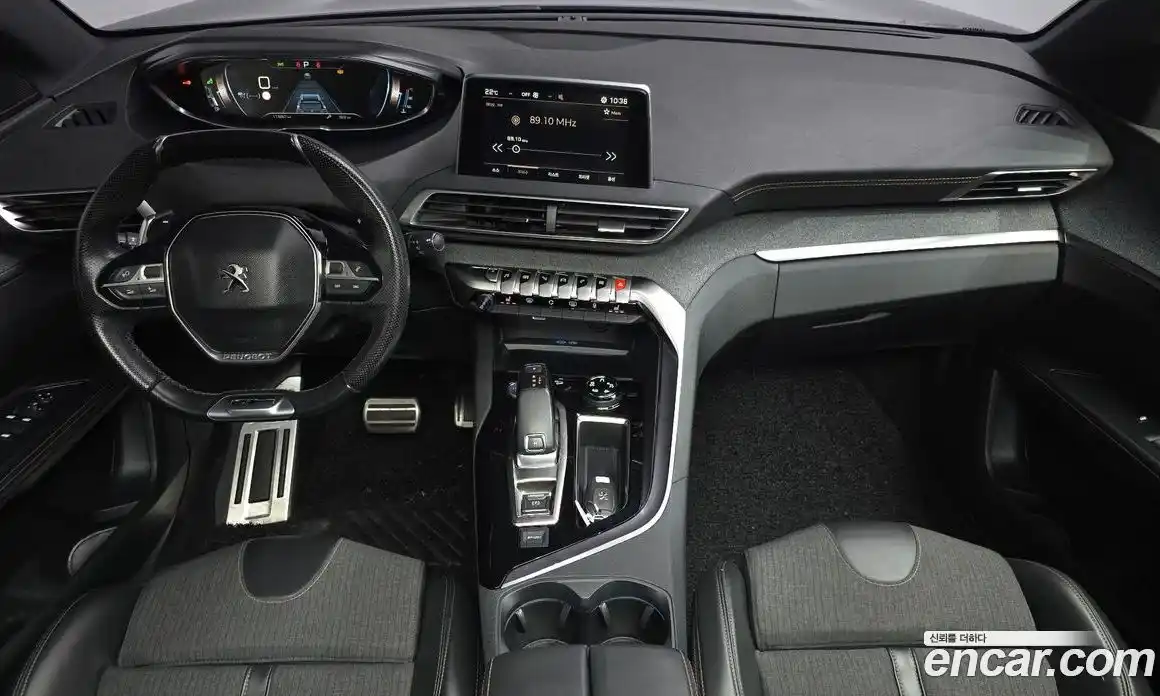 Peugeot 5008 2019 1.5 гидро в Москве, фото 9