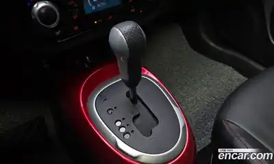 Nissan Juke 2015 1.6 гидро в Москве № 2065524, миниатюра 9