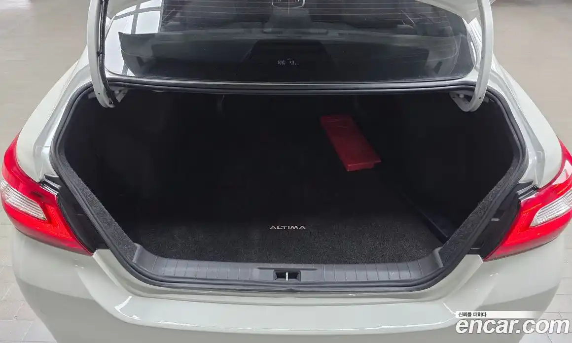 Nissan Altima 2016 2.5 гидро в Москве № 2065531, фото 20