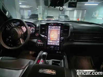 Dodge Ram Pick Up 2021 6.2 гидро в Москве № 2066045, миниатюра 8