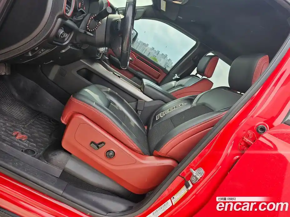 Dodge Ram Pick Up 2019 5.7 гидро в Москве № 2066058, фото 12