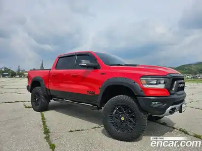 Dodge Ram Pick Up 2019 5.7 гидро в Москве № 2066058, миниатюра 2