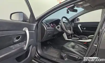 Renault SM5 2017 2.0 гидро в Москве № 209410, миниатюра 11