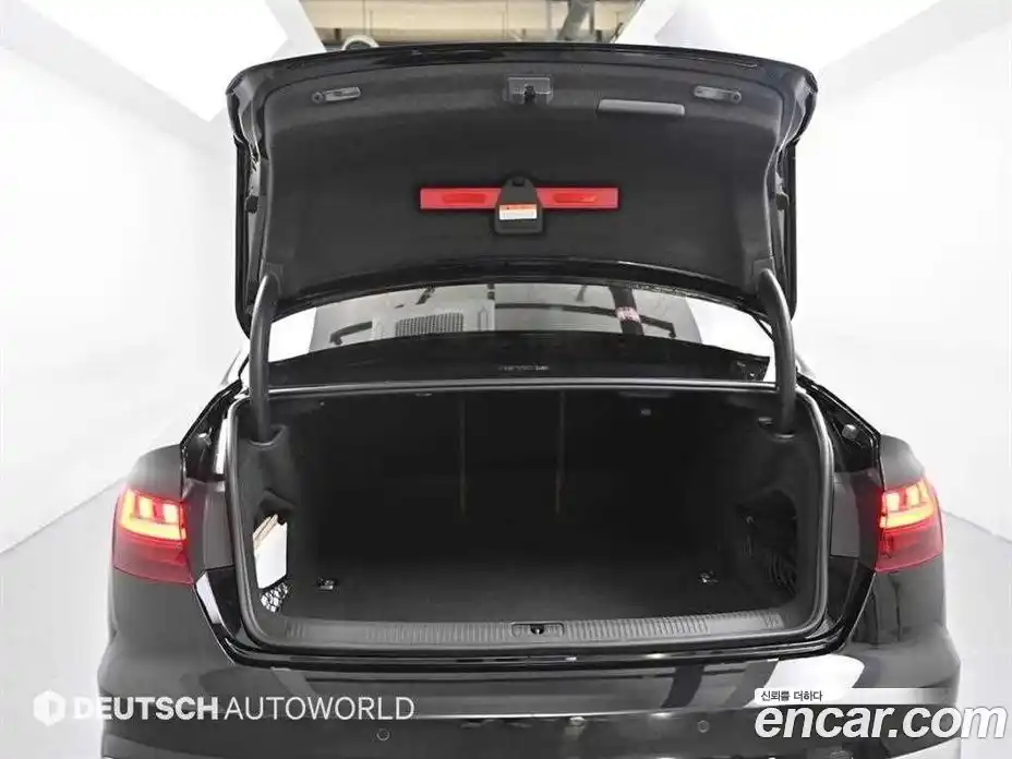 Audi A4 2023 2.0 гидро в Москве № 210560, фото 20