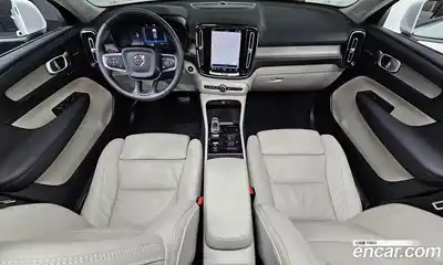 Volvo XC40 2023 2.0 гидро в Москве № 212837, миниатюра 7