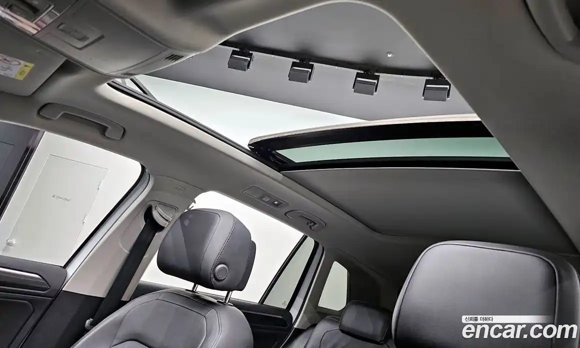 Volkswagen Tiguan 2022 2.0 гидро в Москве № 214978, фото 18