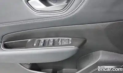 Renault SM6 2023 1.3 гидро в Москве № 220697, миниатюра 12