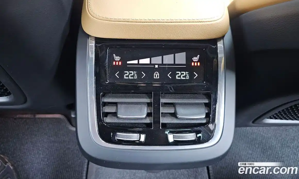 Volvo V90 2023 2.0 гидро в Москве № 230387, фото 18
