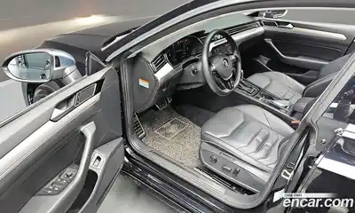 Volkswagen Arteon 2019 2.0 гидро в Москве № 232103, миниатюра 12
