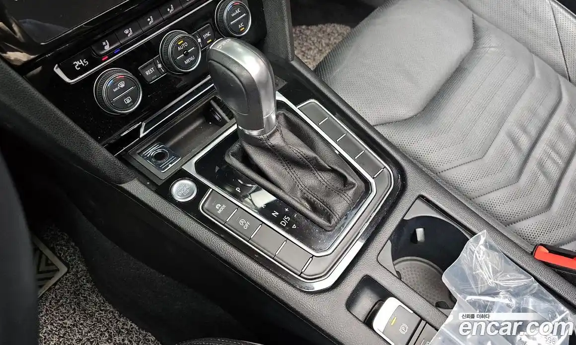 Volkswagen Arteon 2019 2.0 гидро в Москве № 232103, фото 9
