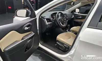 Jeep Cherokee 2016 2.4 гидро в Москве № 232718, миниатюра 11