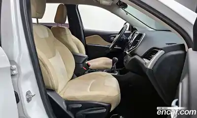 Jeep Cherokee 2016 2.4 гидро в Москве № 232718, миниатюра 10