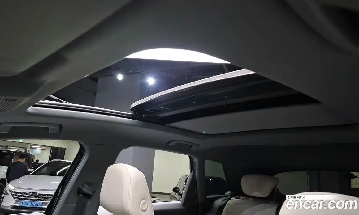 Audi Q4 e-tron 2023 0.2 гидро в Москве № 244486, фото 18