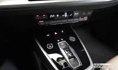 Audi Q4 e-tron 2023 0.2 гидро в Москве № 244486, миниатюра 8