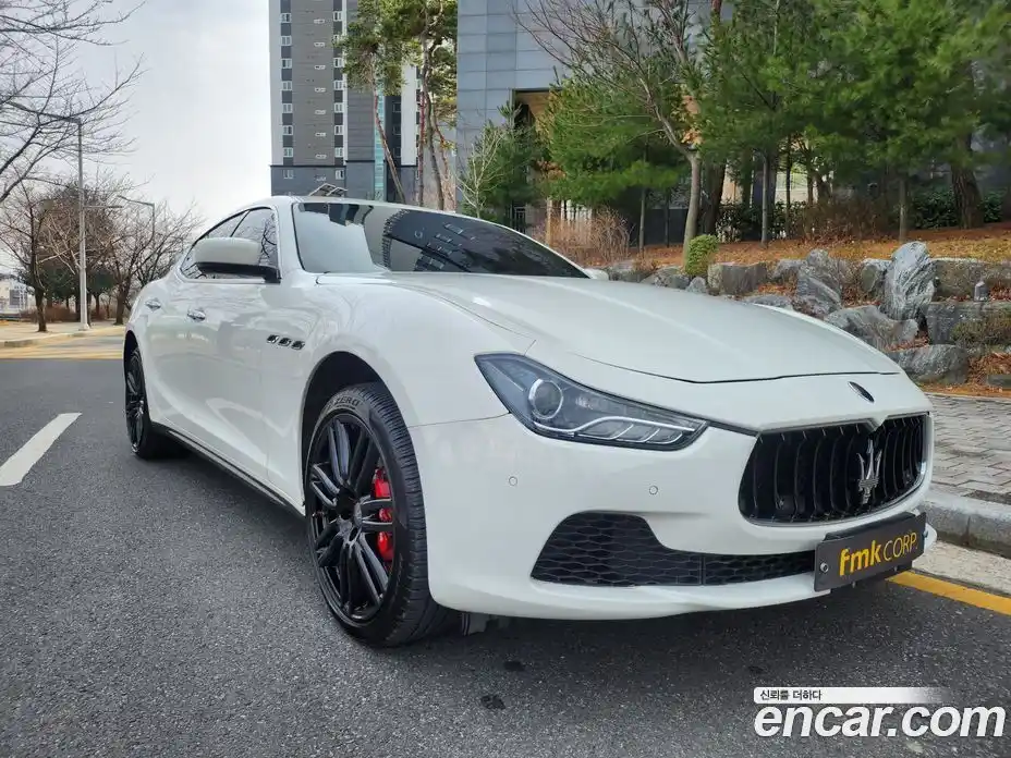 Maserati Ghibli 2014 3.0 гидро, фото 18