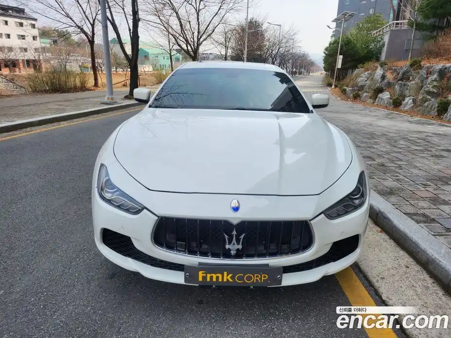 Maserati Ghibli 2014 3.0 гидро, фото 3