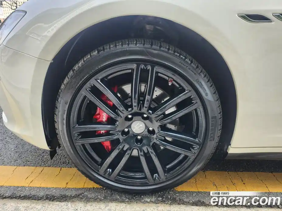 Maserati Ghibli 2014 3.0 гидро, фото 5