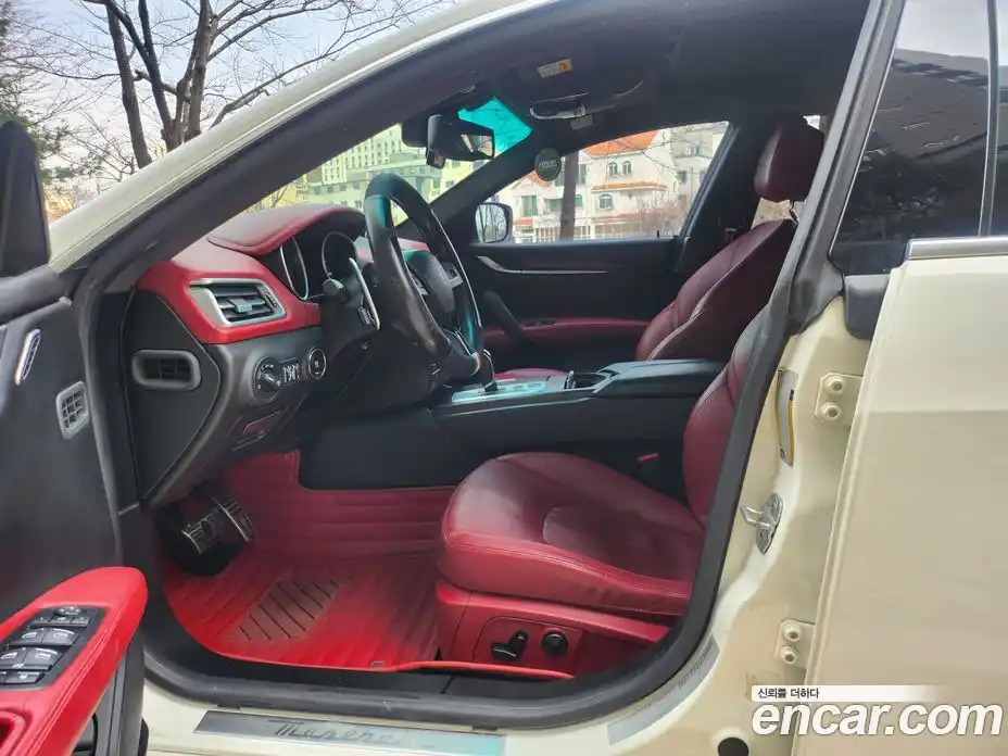 Maserati Ghibli 2014 3.0 гидро, фото 10