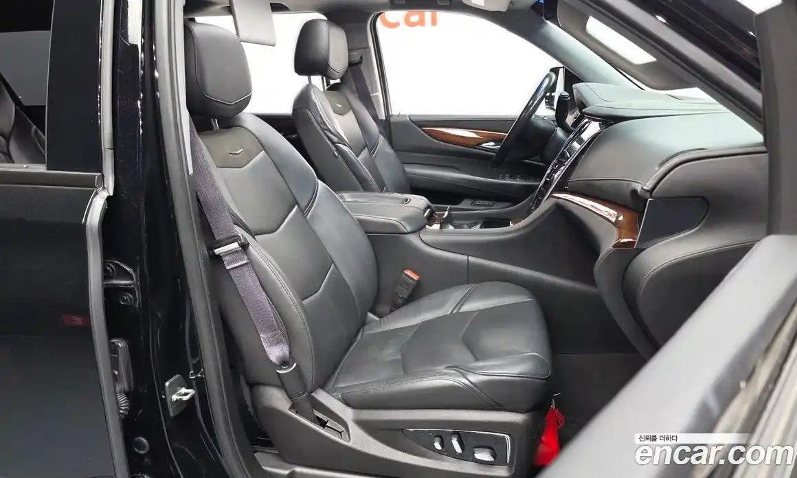 Cadillac Escalade 2017 6.2 гидро в Москве № 306820, фото 11