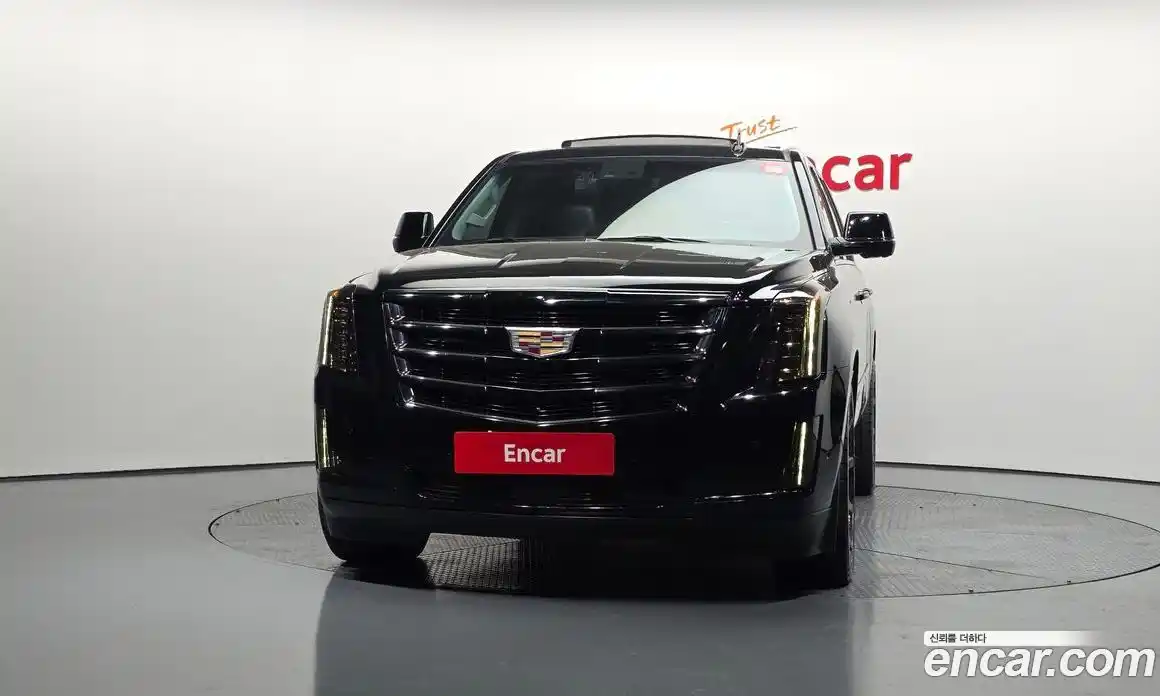 Cadillac Escalade 2017 6.2 гидро в Москве № 306820, фото 3