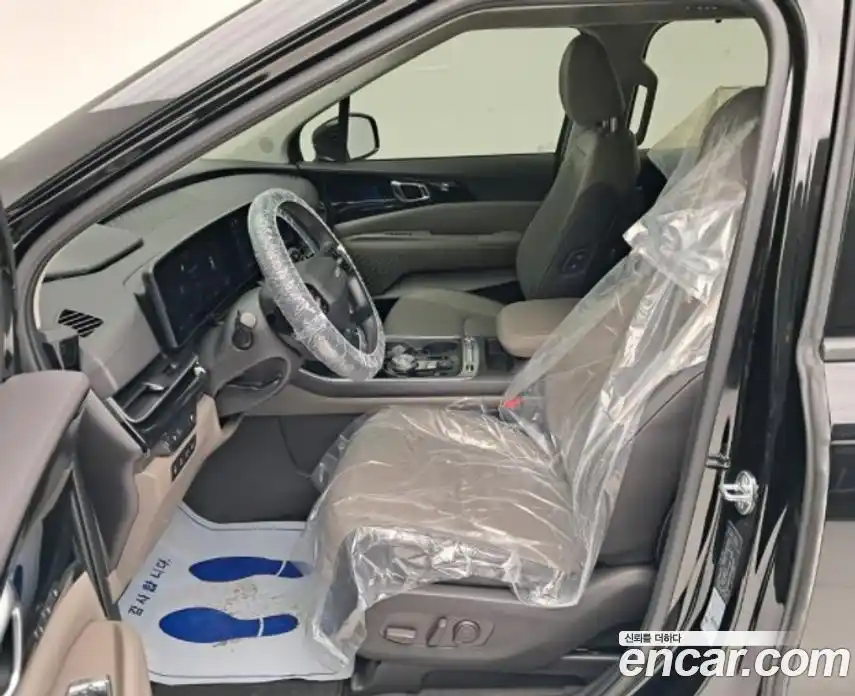 Kia Canival 2025 3.5 гидро в Москве № 360152, фото 13