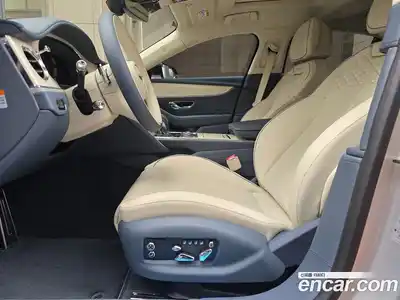 Bentley Flying Spur 2025 4.0 гидро, миниатюра 7