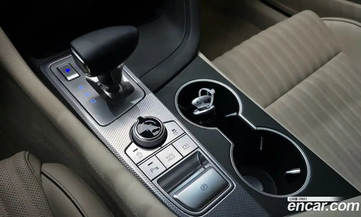 Genesis G70 2023 2.0 гидро в Москве № 76785, фото 9