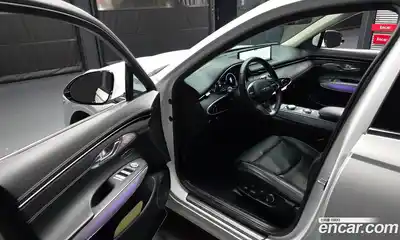 Genesis GV70 2022 0.1 гидро в Москве № 79485, миниатюра 10