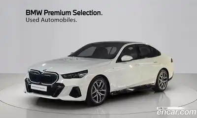 BMW 5-Series, 2024