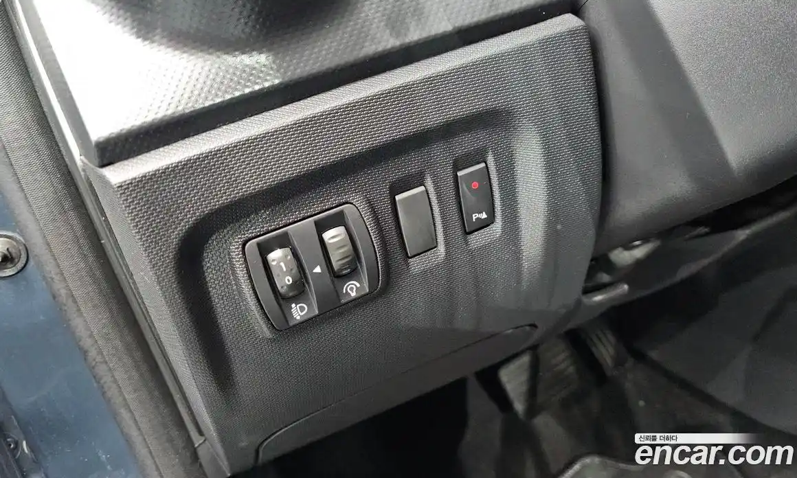 Renault QM3 2015 1.5 гидро в Москве № 938209, фото 13
