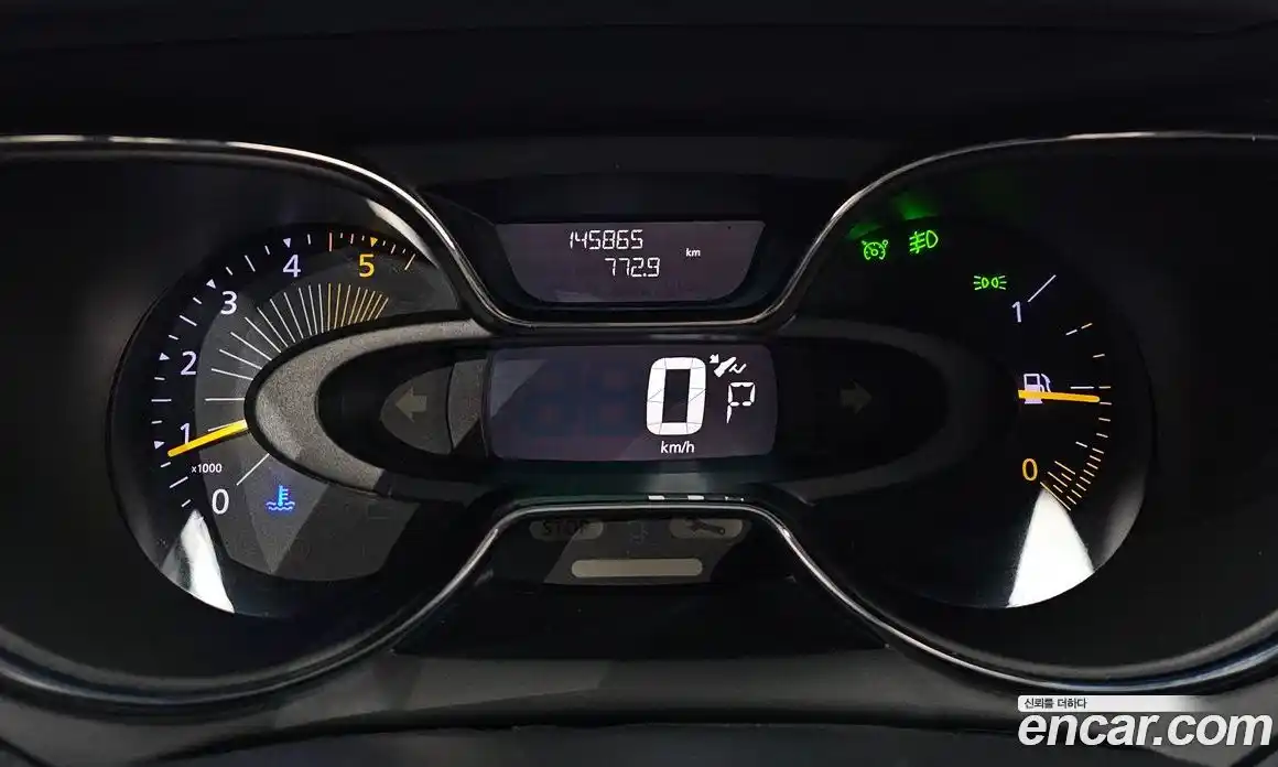 Renault QM3 2015 1.5 гидро в Москве № 938209, фото 8
