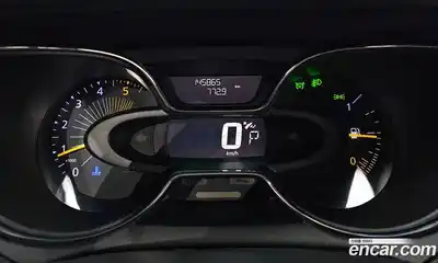 Renault QM3 2015 1.5 гидро в Москве № 938209, миниатюра 8