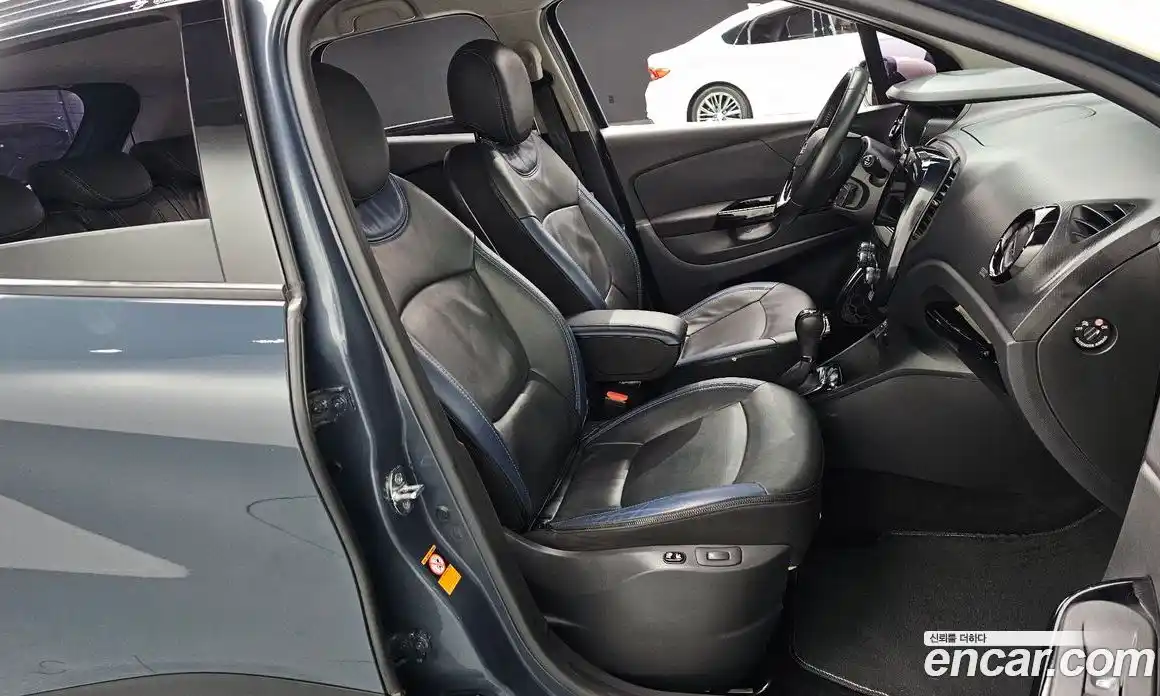 Renault QM3 2015 1.5 гидро в Москве № 938209, фото 10
