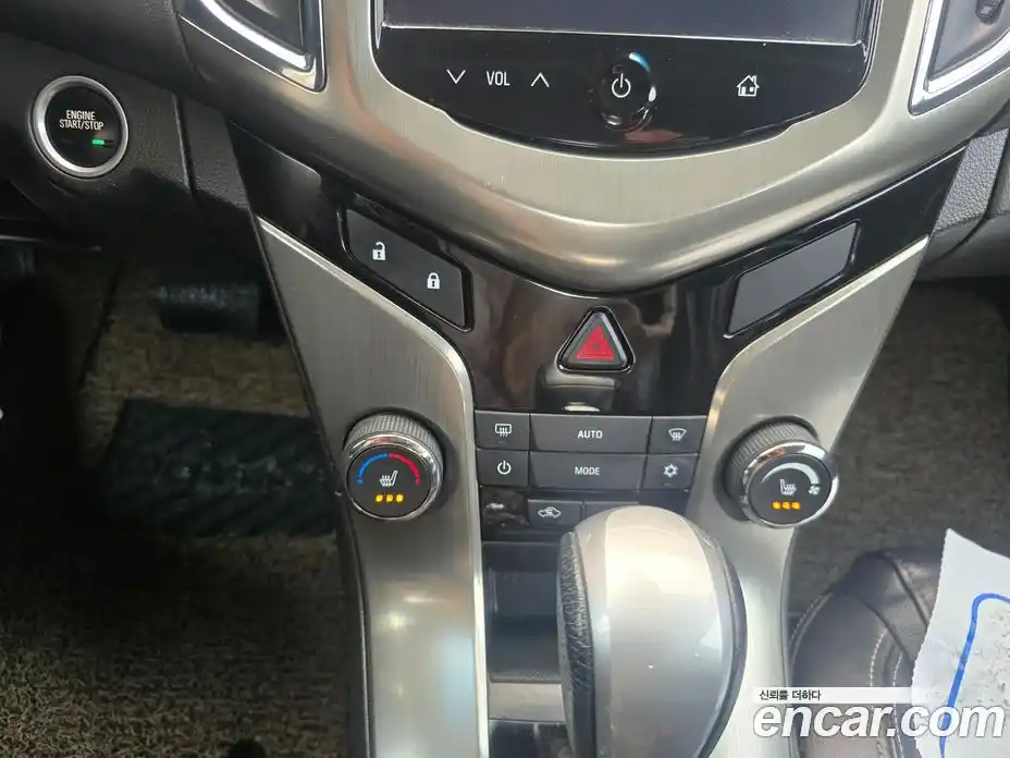 Chevrolet Cruze 2012 1.8 гидро в Москве № 98870, фото 10