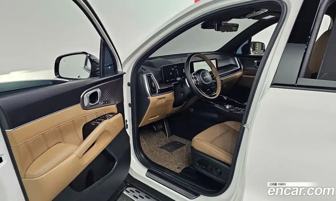 Kia Sorento 2023 2.5 гидро в Москве № 120614, фото 11