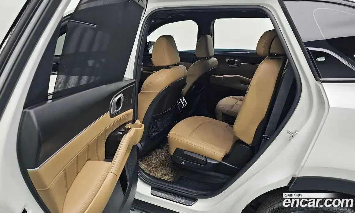 Kia Sorento 2023 2.5 гидро в Москве № 120614, фото 12