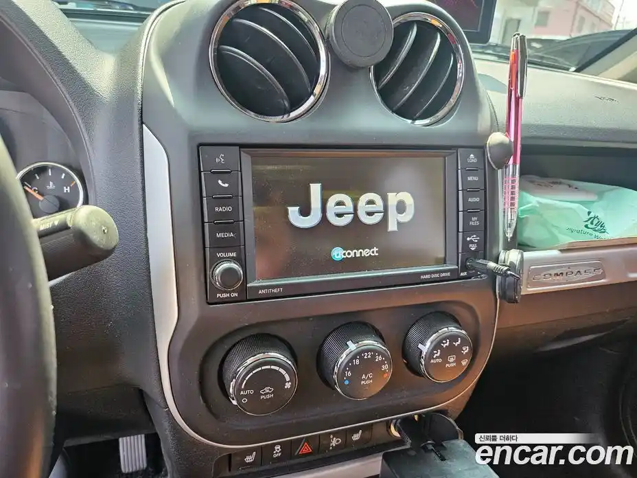 Jeep Compass 2014 2.4 гидро в Москве № 1291776, фото 9