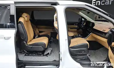 Kia Canival 2023 2.2 гидро в Москве № 131288, миниатюра 11