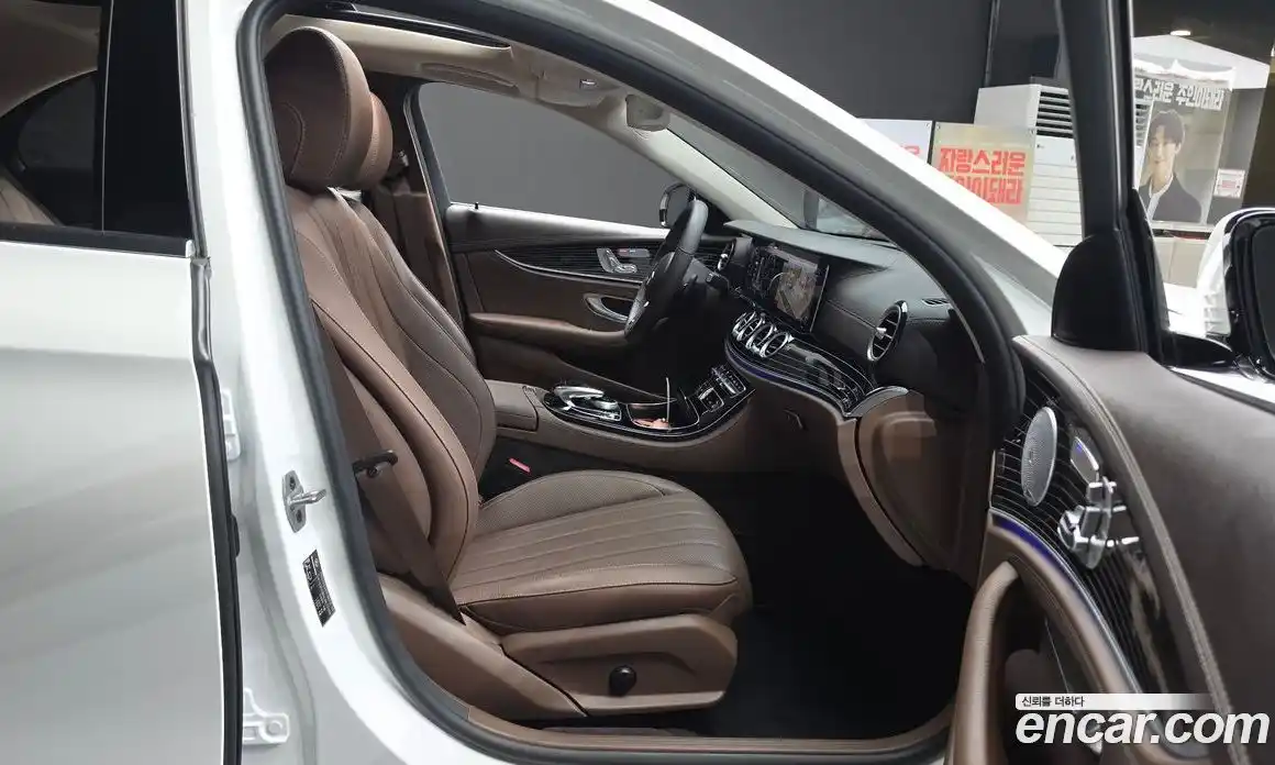 Mercedes-Benz E-Class 2020 3.0 гидро в Москве № 1616736, фото 18