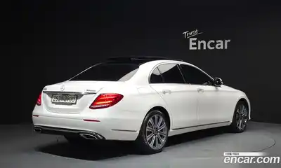 Mercedes-Benz E-Class 2020 3.0 гидро в Москве № 1616736, миниатюра 2