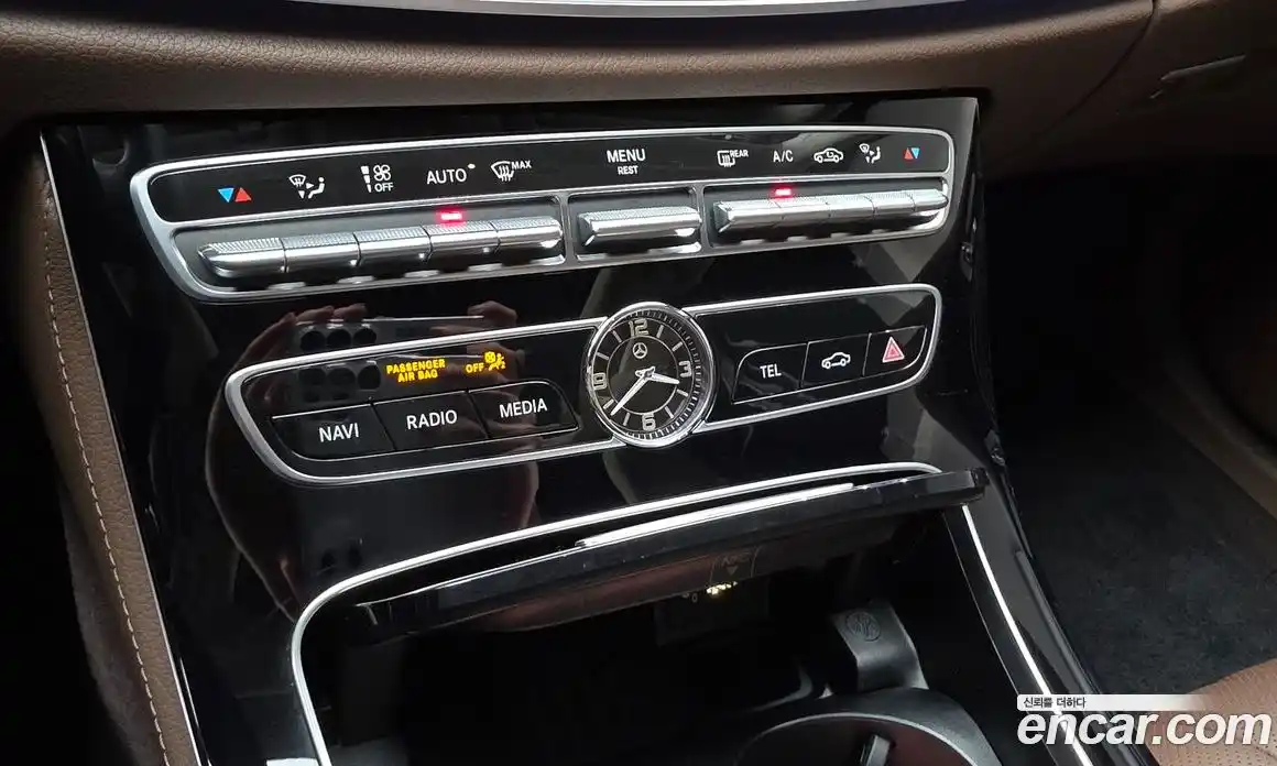 Mercedes-Benz E-Class 2020 3.0 гидро в Москве № 1616736, фото 31