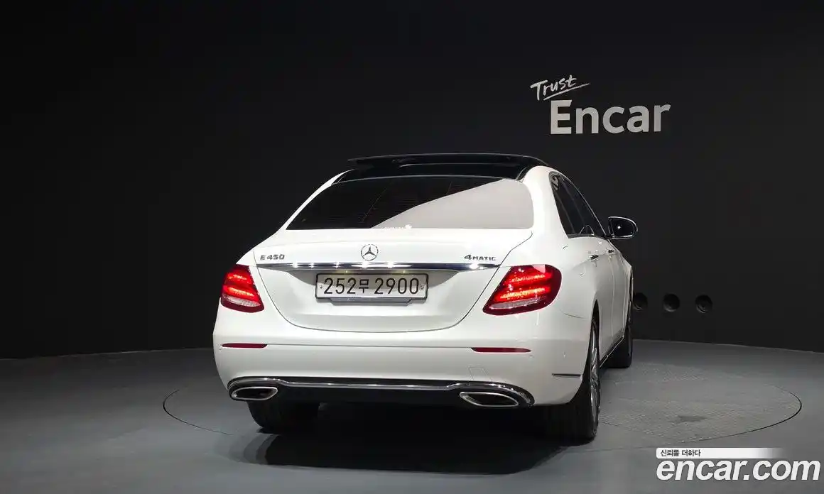 Mercedes-Benz E-Class 2020 3.0 гидро в Москве № 1616736, фото 4