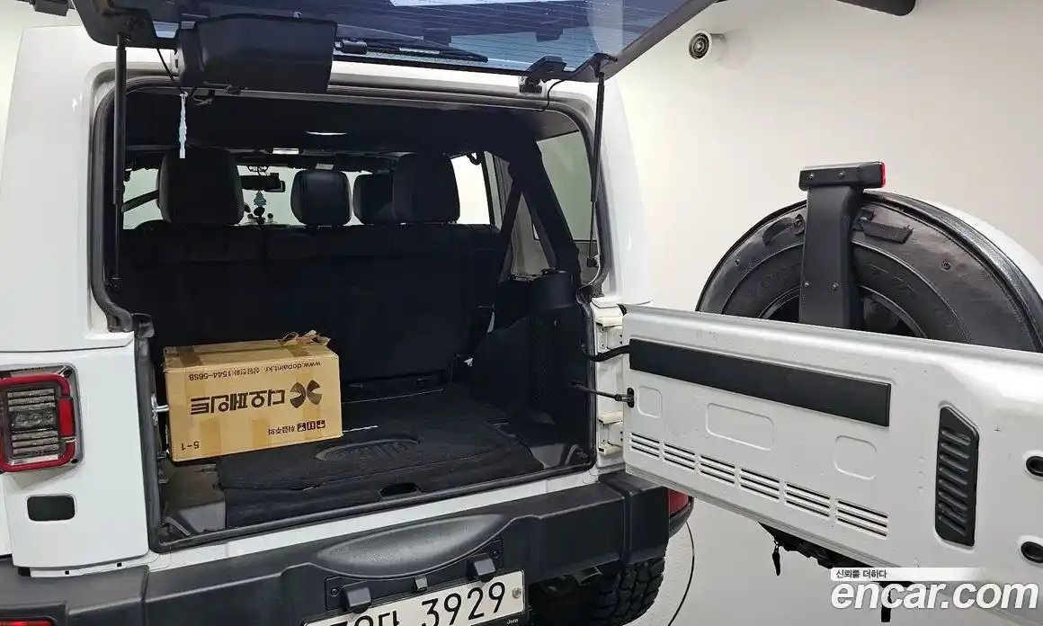 Jeep Wrangler 2017 3.6 гидро в Москве № 169527, фото 20