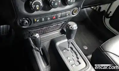 Jeep Wrangler 2017 3.6 гидро в Москве № 169527, миниатюра 9
