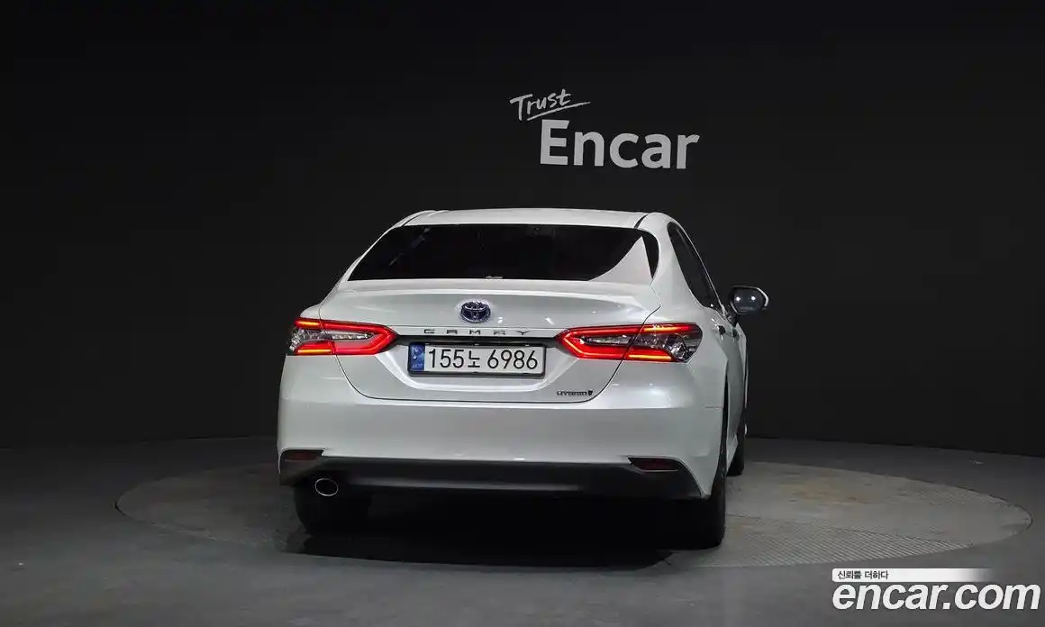 Toyota Camry 2023 2.5 гидро в Москве № 170225, фото 4